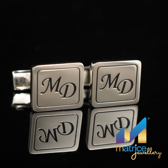 Запонки с инициалами MD арт. U-0226